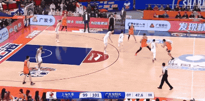 杜锋：我赌你枪里没子弹…卢伟：“呯”！